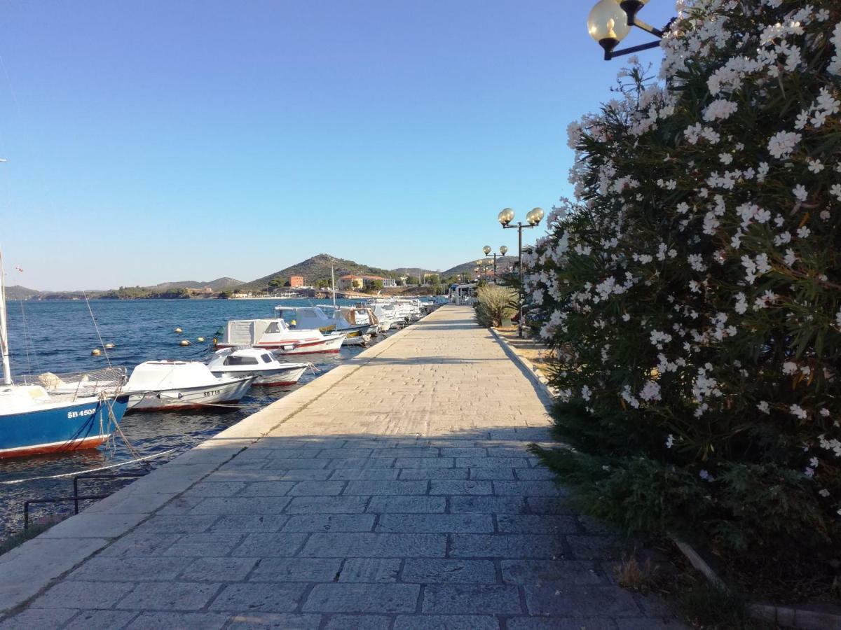 Antini Trudi Apartment Sibenik Exterior photo